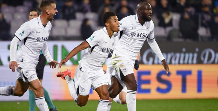 Naples domine la Fiorentina et passe seule en tête – Aujourd&rsquo;hui le Maroc