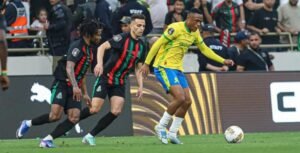 L’AS FAR rate le coche, le Mamelodi Sundowns sacré champion – Aujourd&rsquo;hui le Maroc