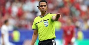 Jalal Jayed parmi les 13 arbitres retenus par la FIFA pour la phase finale – Aujourd&rsquo;hui le Maroc